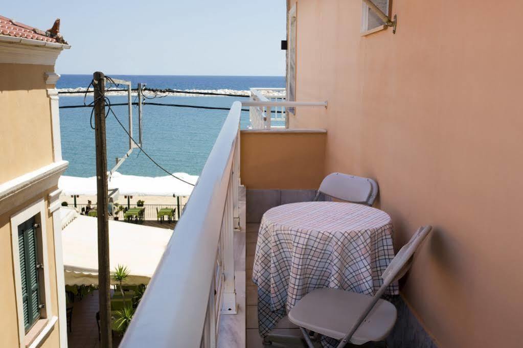 Molos Hotel Limenaria  Exterior photo
